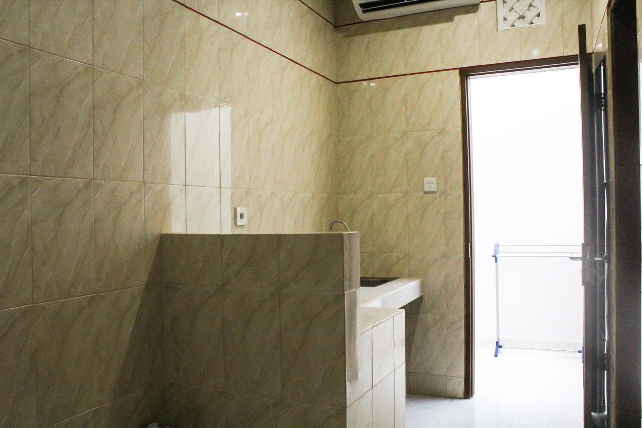 Hotel Santhi Graha Kuta Kuta Lombok Exteriér fotografie